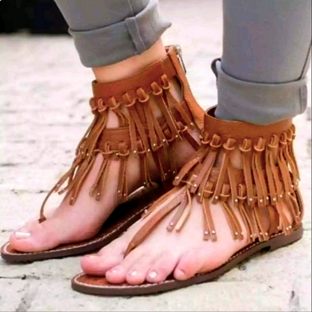 🌺🌺Sam Edelman Griffen Fringe Boho Thong Sandals Size 7.5 Saddle Brown Leather🥰